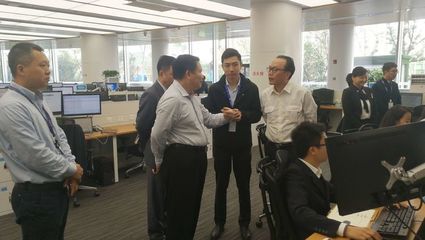 對(duì)標(biāo)上海先進(jìn)經(jīng)驗(yàn)推進(jìn)海南自由貿(mào)易試驗(yàn)區(qū)建設(shè)一一林東廳長(zhǎng)率隊(duì)赴上海跟企業(yè)溝通對(duì)接合作事宜